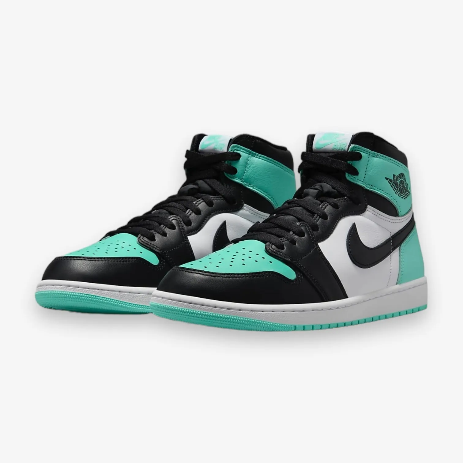 AIR JORDAN 1 RETRO HIGH OG WHITE/BLACK-GREEN GLOW DZ5485-130