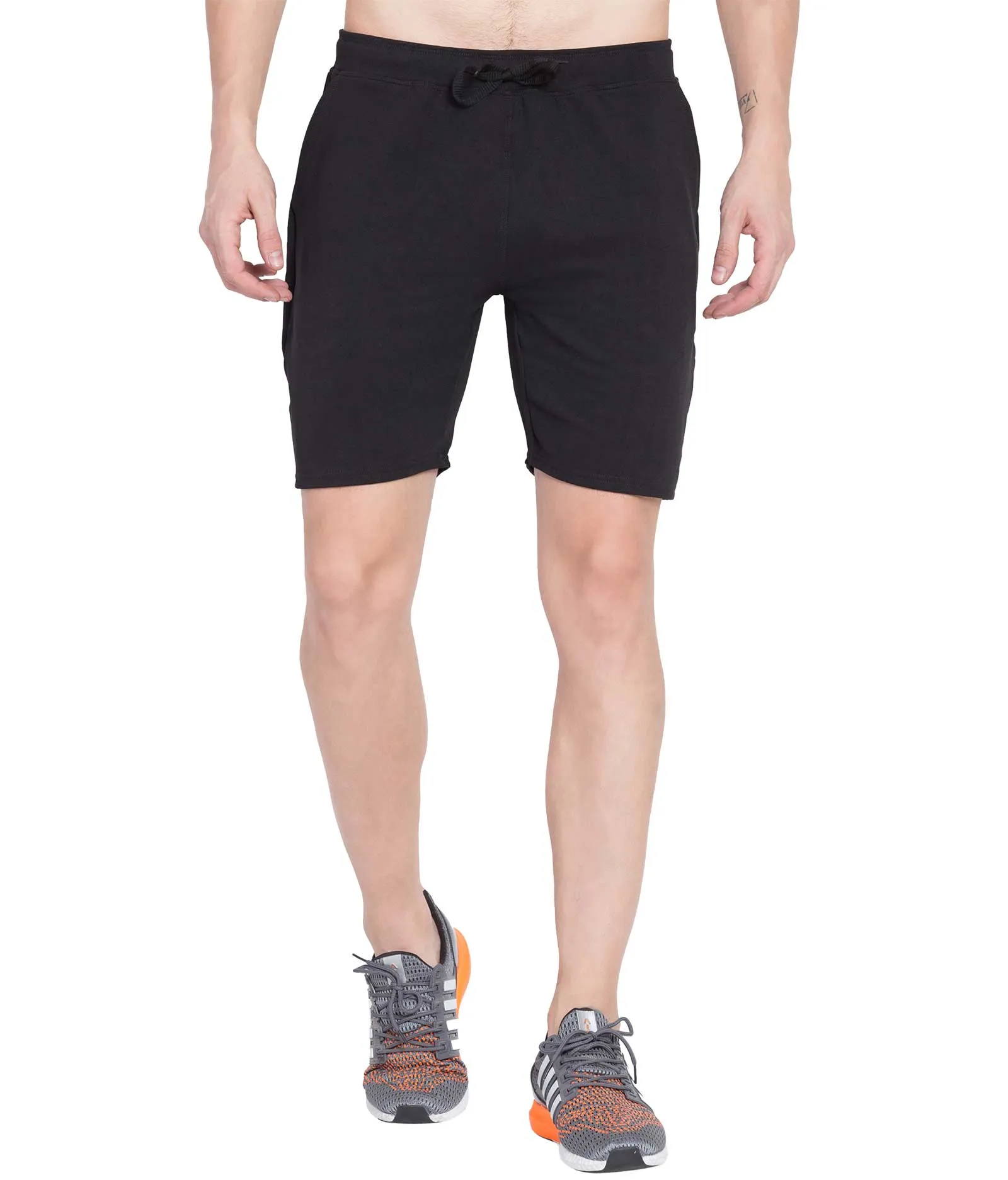 American-Elm Black Solid Standard Fit Dri Fit Sports Stylish Shorts for Men