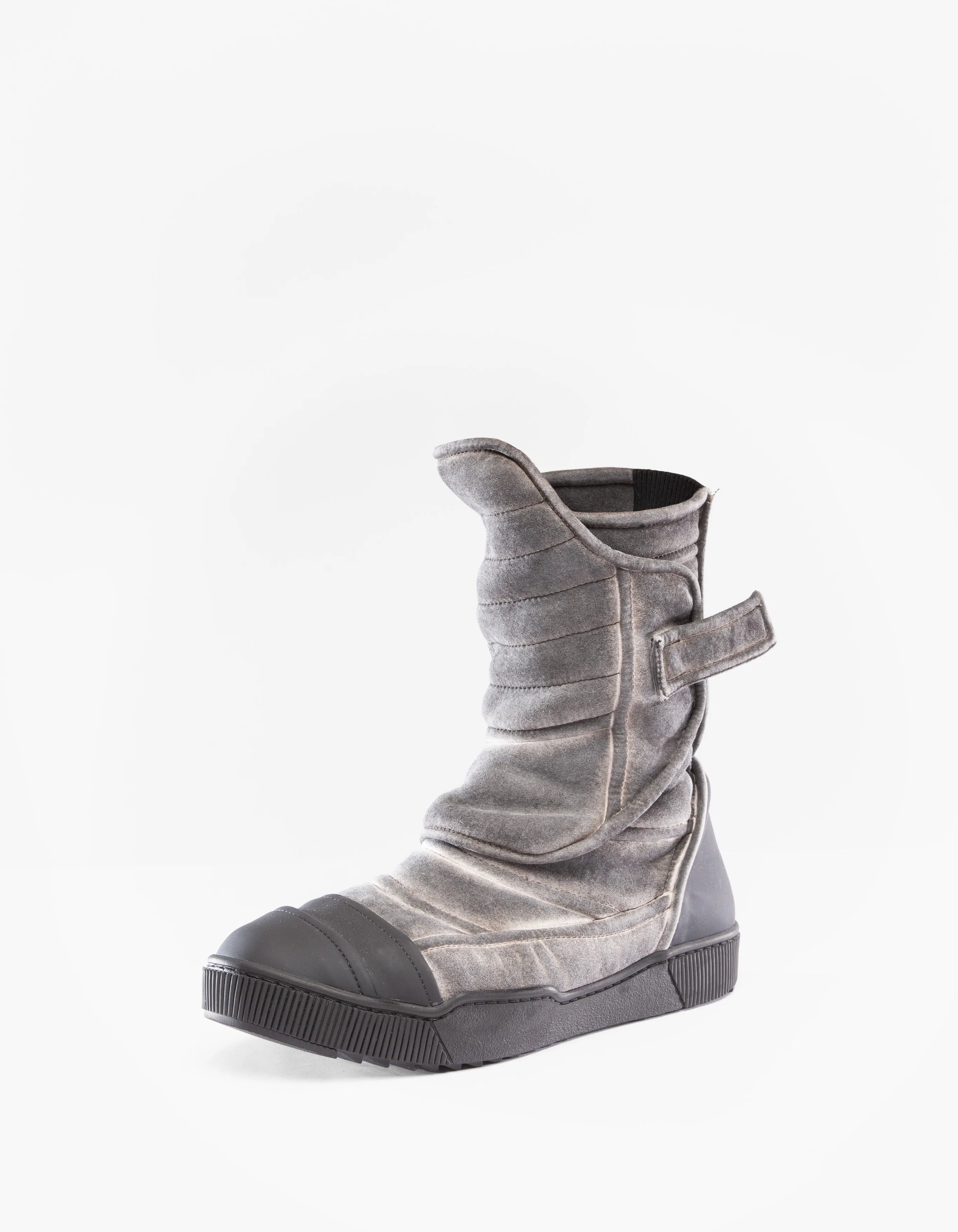 BOOTS ZAZEN M