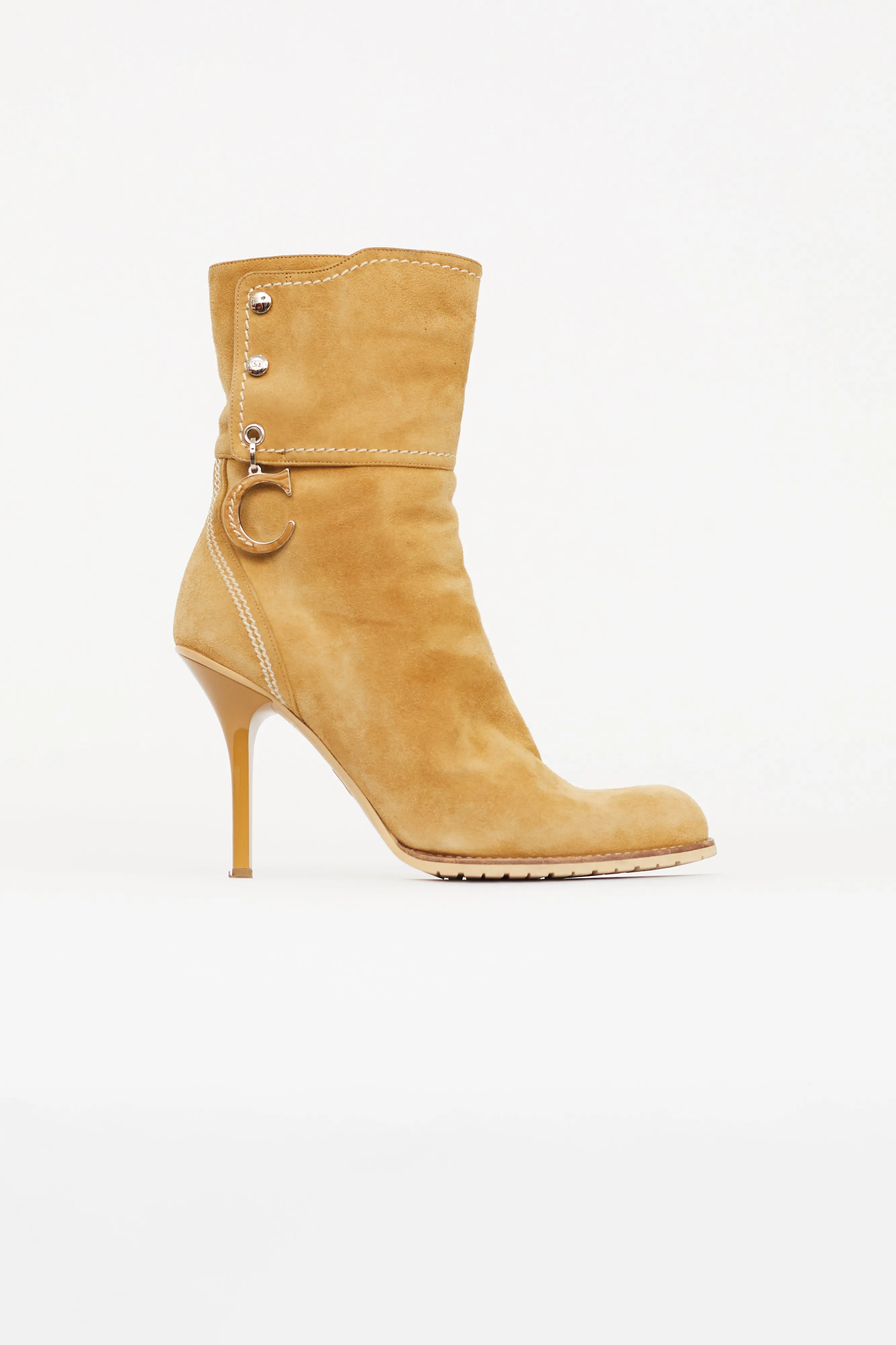 Vintage Beige Suede Ankle Boot